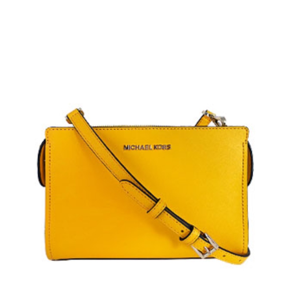 Michael Kors Medium Leslie Messenger Bag